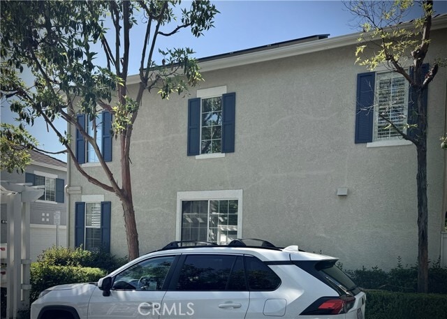 Building Photo - 32 Melrose Dr