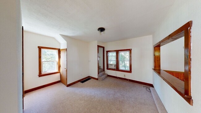 Building Photo - 510 Highland Ave