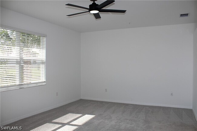 Building Photo - 5680 Melbourne Ct