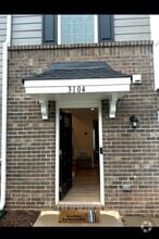 Building Photo - 3104 Beeler Ln