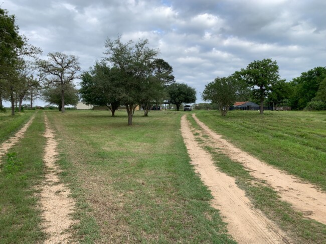 Building Photo - 4296 TX-304