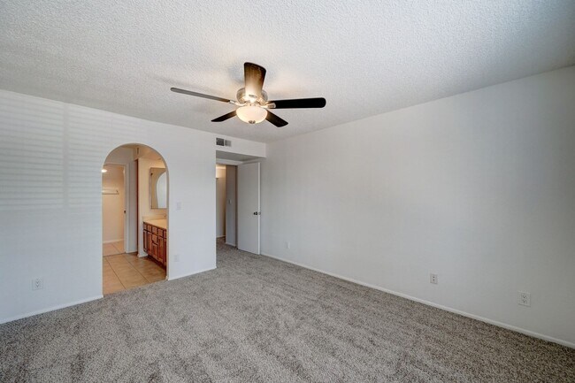 Building Photo - COMING SOON! Recently Painted Adorable 2 B...
