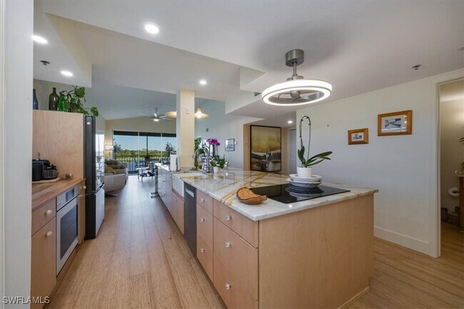 Building Photo - 4130 Bayhead Dr