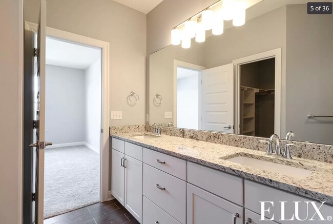 Building Photo - 15845 Foster St