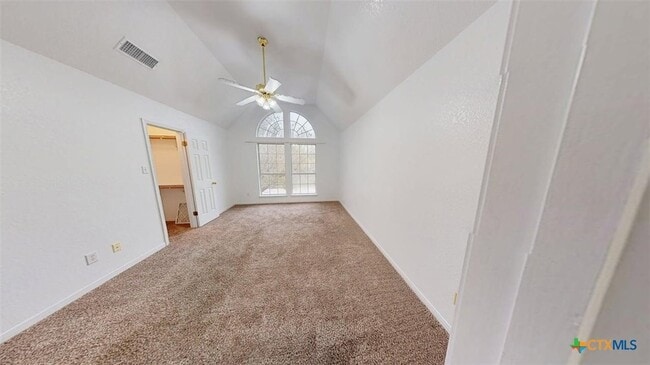 Building Photo - 609 Man O War Dr