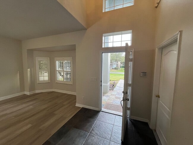 Building Photo - Corner Lot, 4 Bedroom Home with Pool at No...