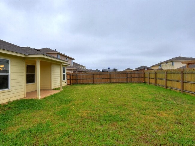 Building Photo - BEAUTIFUL 4 BEDROOMS / 2 BATH HOME IN HUNTER'S CROSSING