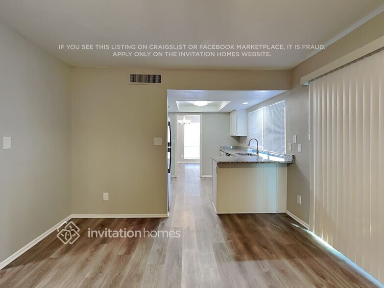 Building Photo - 5326 W Purdue Ave