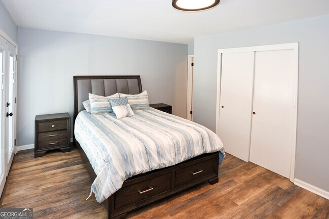 Building Photo - 6157 Orville Dr