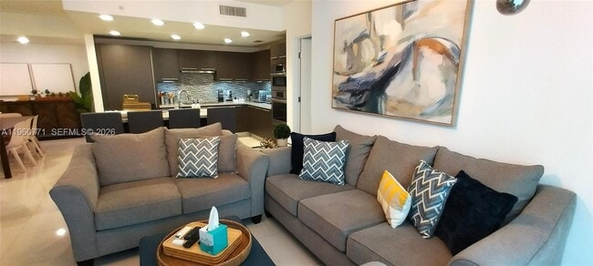 Building Photo - 7661 NW 107th Ave