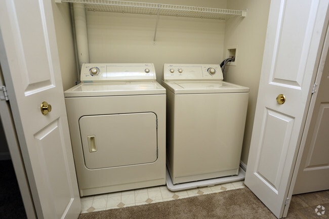 Interior Photo - Regency West Apartments