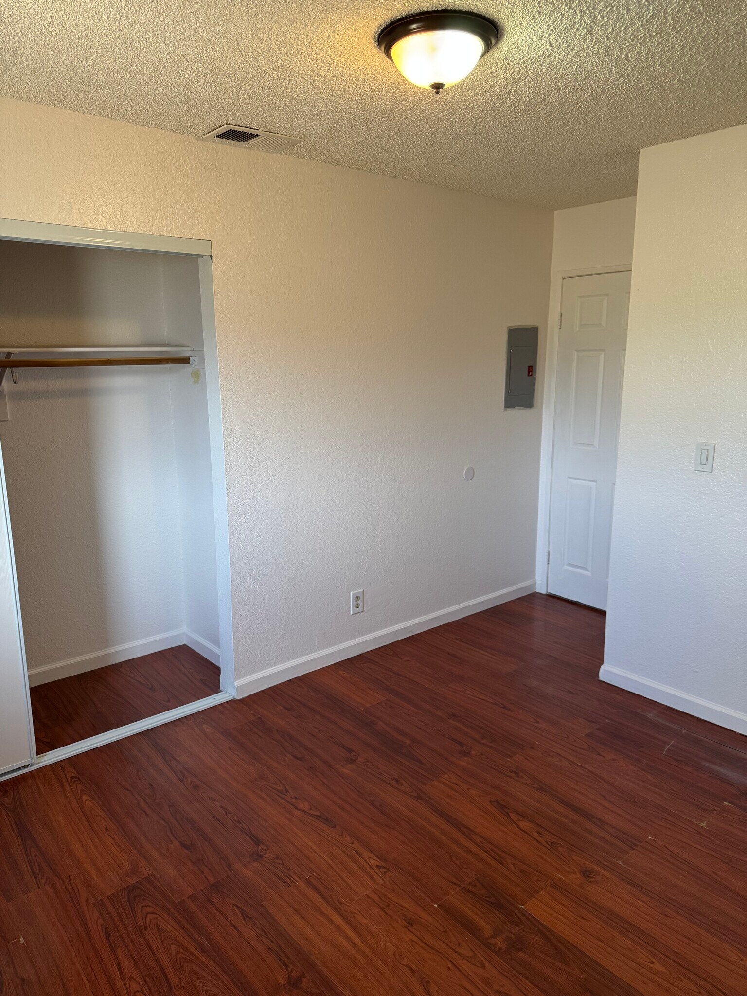 Building Photo - 3007 Pat Ave