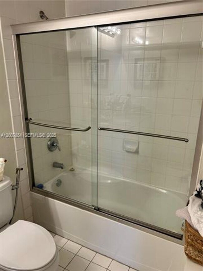 Building Photo - 7275 SW 90th St