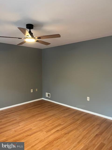 Building Photo - 7001 Blue Bird Ct