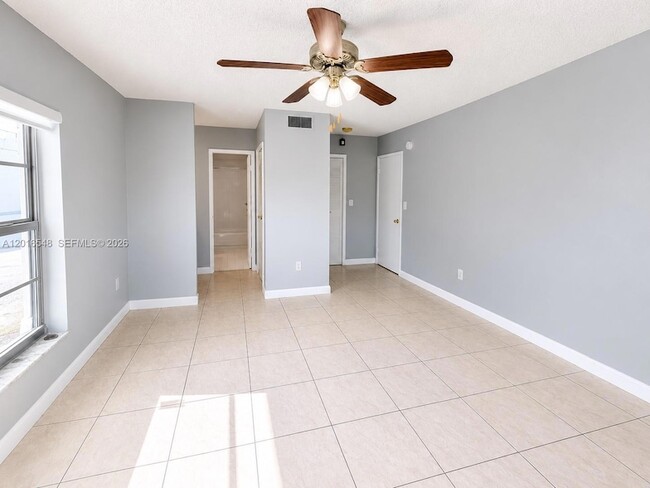Building Photo - 110 Salamanca Ave