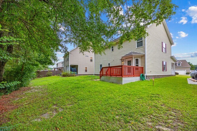 Building Photo - Beautiful 4-Bedroom, 3-Bath House