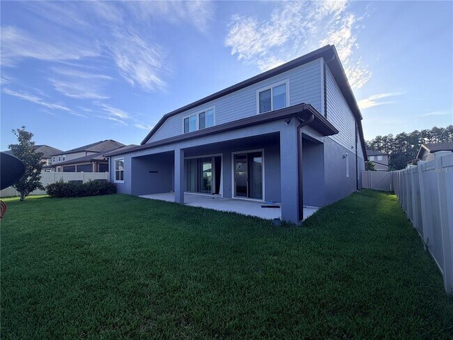 Building Photo - 19259 Briarbrook Dr