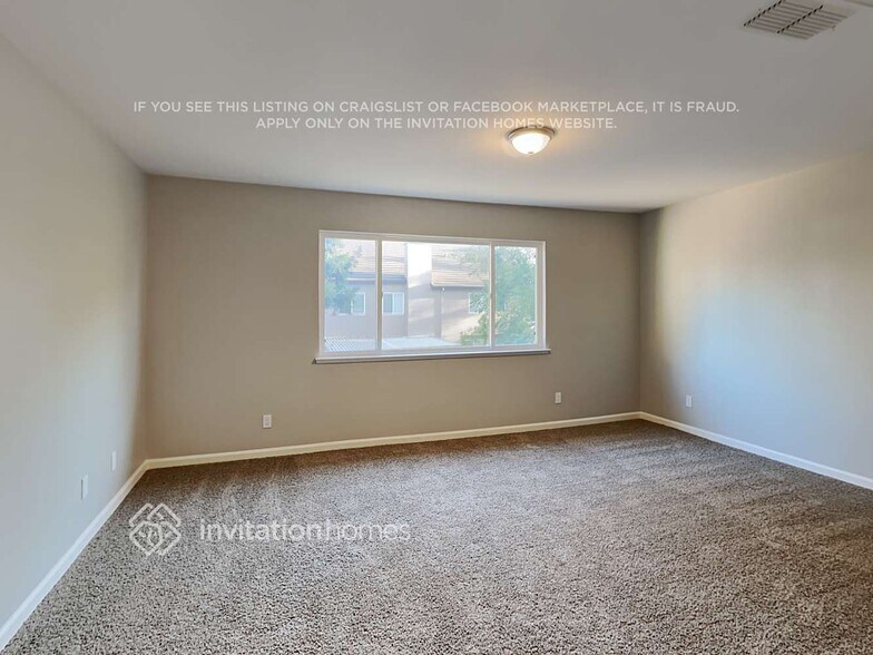 Building Photo - 9420 Red Spruce Way