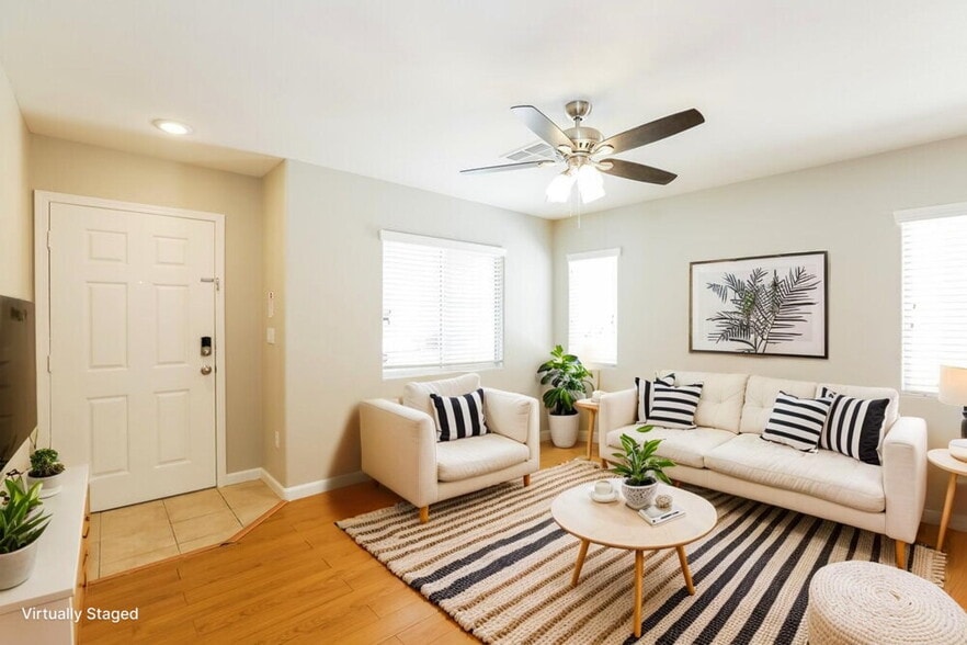 Building Photo - 8752 S Cadence Crossing Way