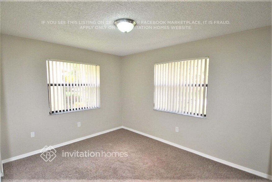 Building Photo - 15600 Gauntlet Hall Manor