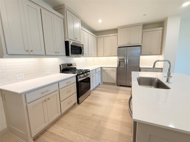 Building Photo - 1006 Stockton Dr