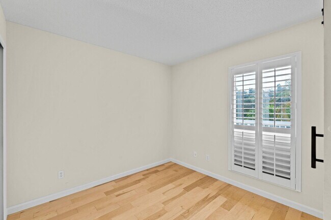 Building Photo - 286 Cypress Point Dr