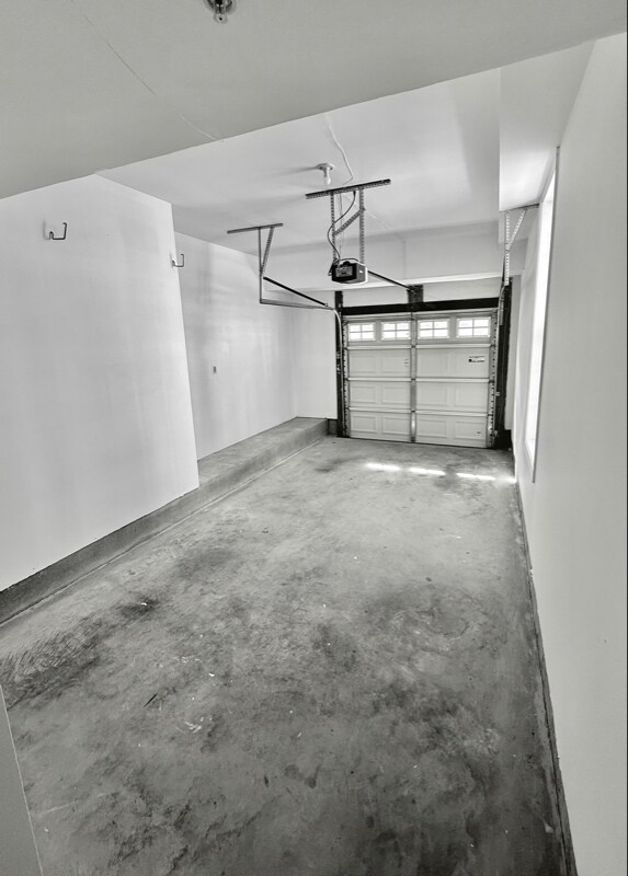 Building Photo - 23479 Buckland Farm Terrace