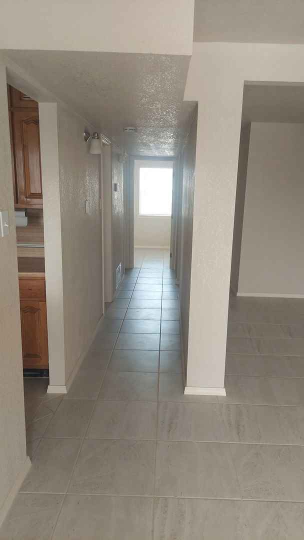 Building Photo - 4 bedroom 2 bathroom home ready now!!!!