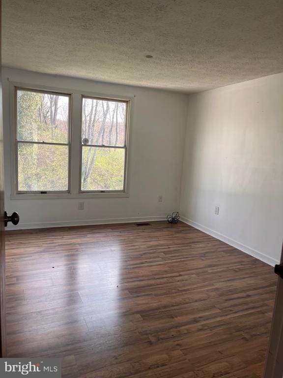 Building Photo - 2642 Adams St