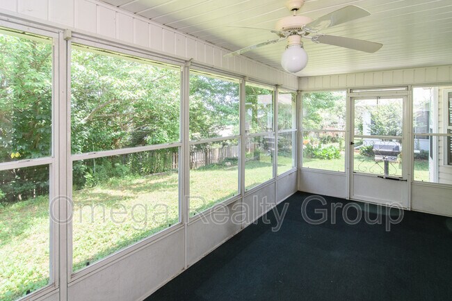 Building Photo - 4608 Fairfax Ct