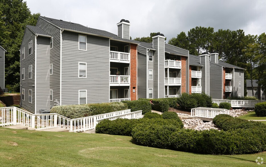 Millbrook Apartments Raleigh, NC Apartment Finder