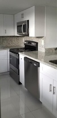 Building Photo - 14155 SW 87th St