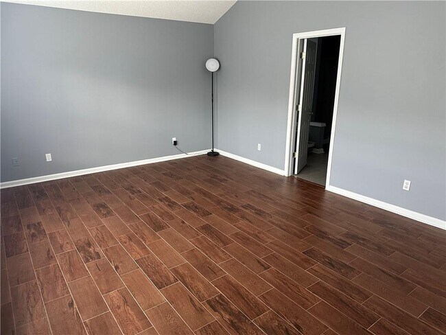 Building Photo - 4306 Shillham Ct