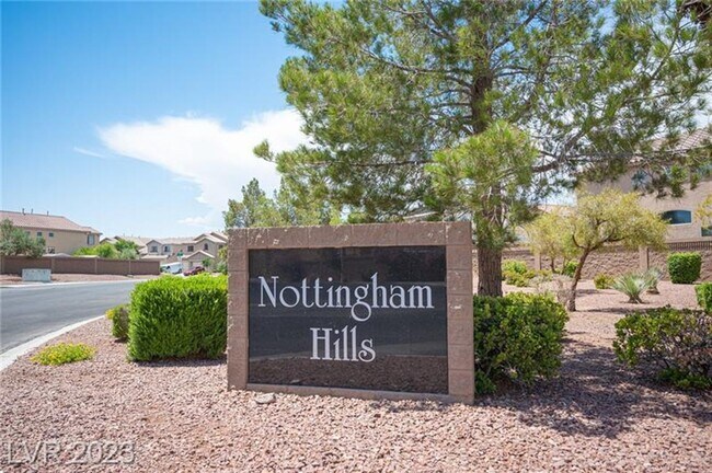 Building Photo - BEAUTIFUL 4 BEDROOM HOME!