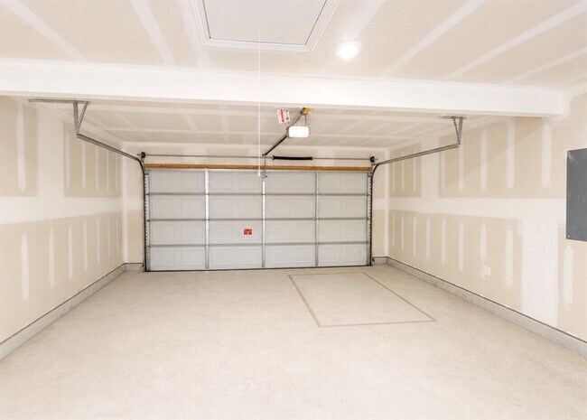 Building Photo - 12857 Torretta Wy