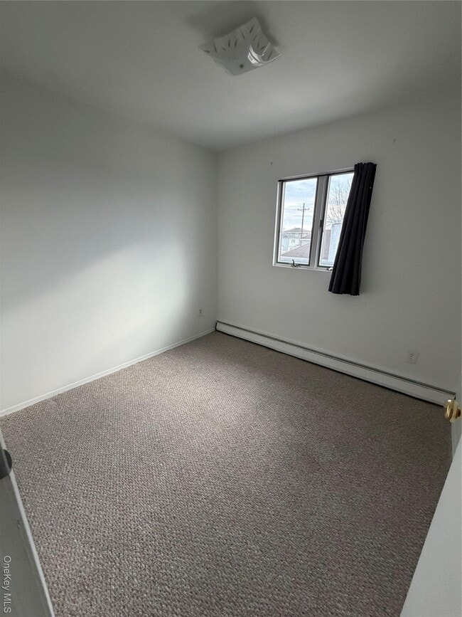 Building Photo - 194 Quebec Rd