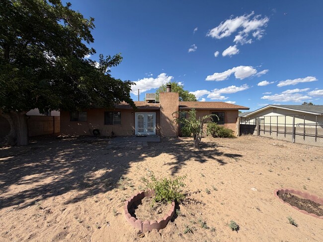 Building Photo - 5812 Brahma Dr NW