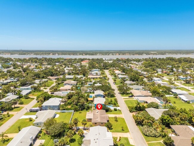 Building Photo - Beachside Ormond Beach Home