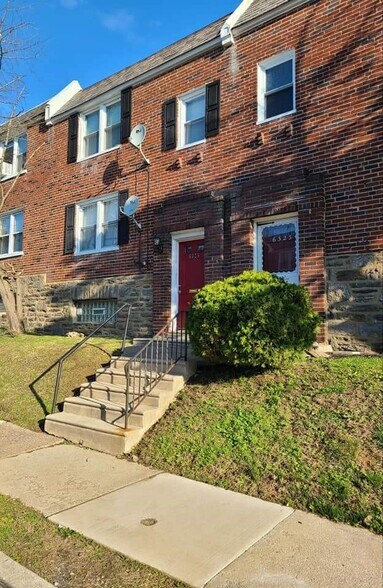 Building exterior - 6325 Gardenia St