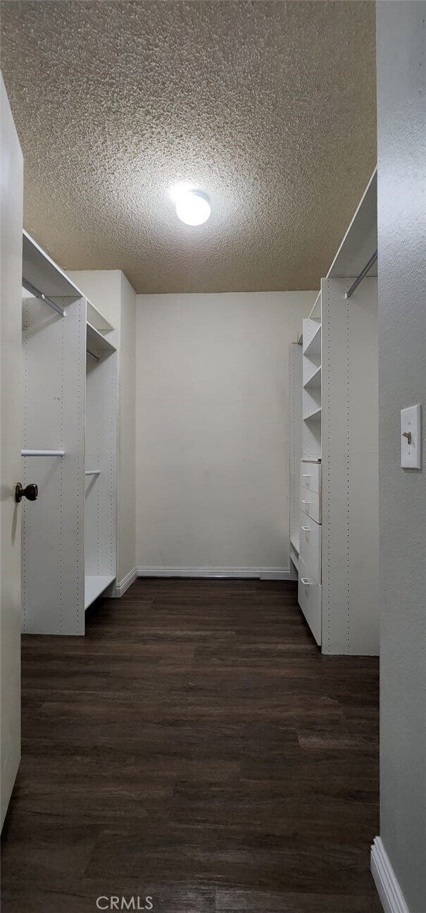 Building Photo - 1170 Loxley Pl