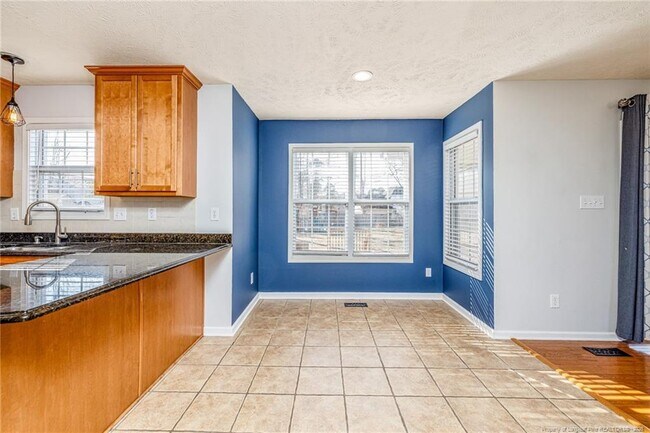 Building Photo - 3320 Benson Pl