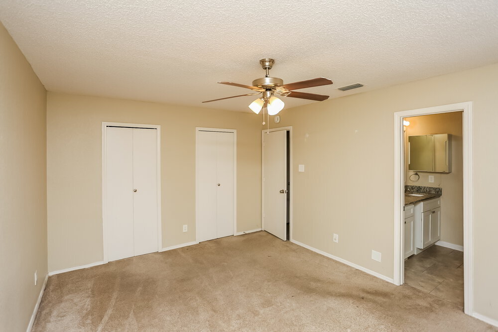 Building Photo - 4214 Worth Forest Dr