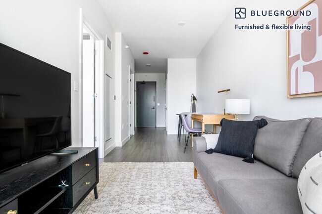 Building Photo - 1210 S Indiana Ave