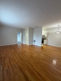 Building Photo - 2403 W Platt St