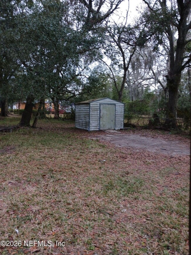 Building Photo - 5226 Bunche Dr