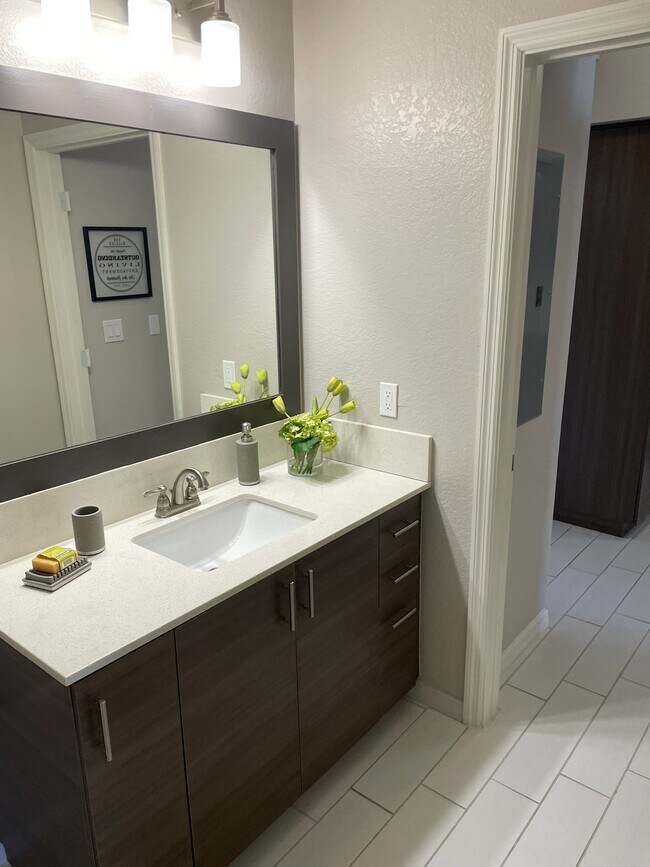 Building Photo - 7320 SW 79th St