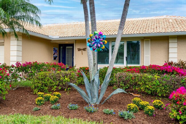 Building Photo - 149 Beachcomber St