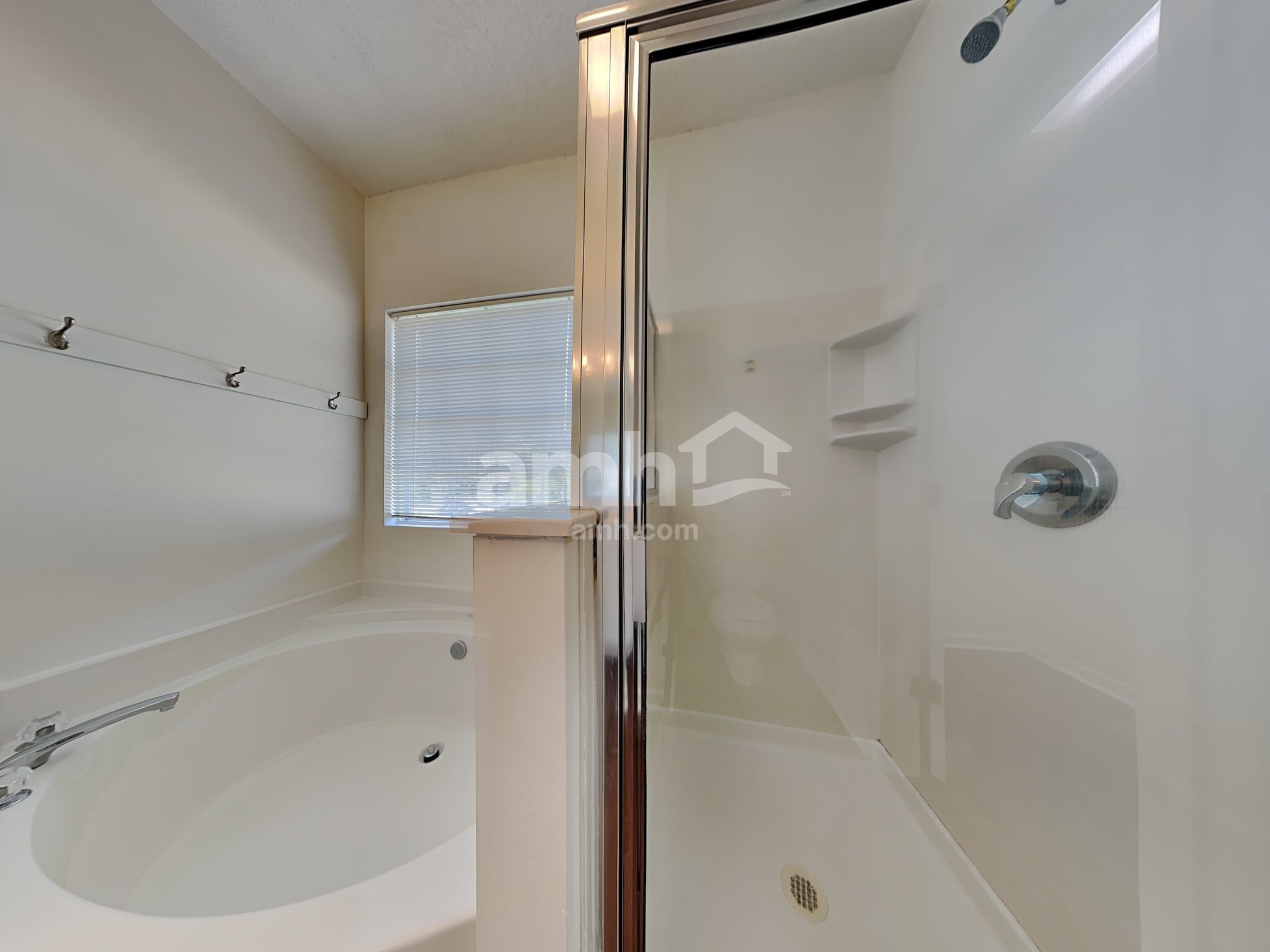 Building Photo - 1694 Haversham Park Dr