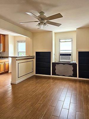 Building Photo - 21-24 29th St