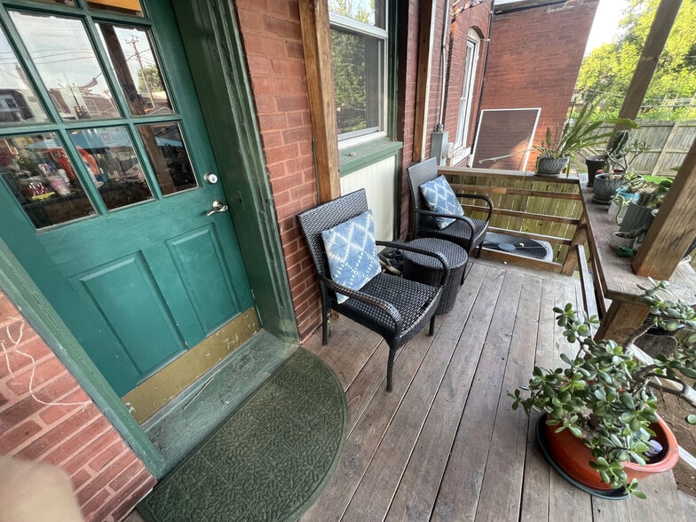 Deck - 3817 Lafayette Ave